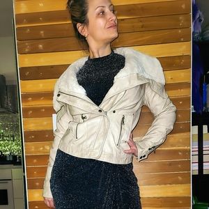 Guess fur collar jacket